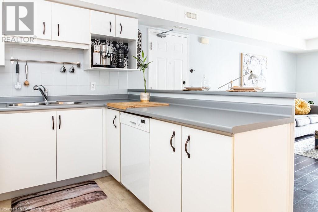 2010 Cleaver Avenue Unit# 322, Burlington, Ontario  L7M 4C1 - Photo 16 - 40730161