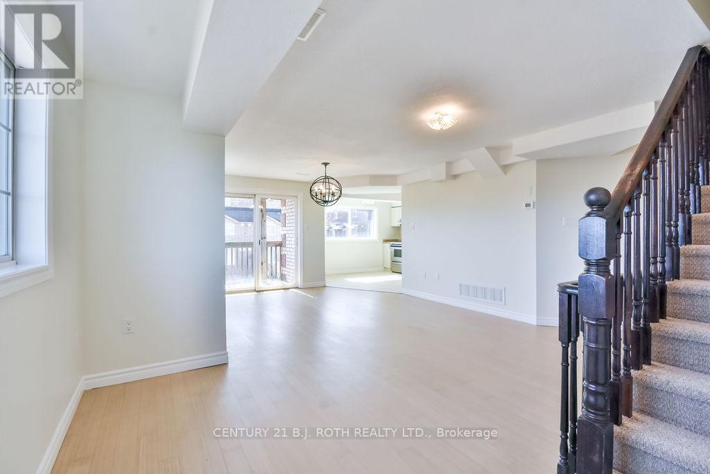 2 - 87 Goodwin Drive, Barrie (Painswick South), Ontario  L4N 6K4 - Photo 11 - S12158505