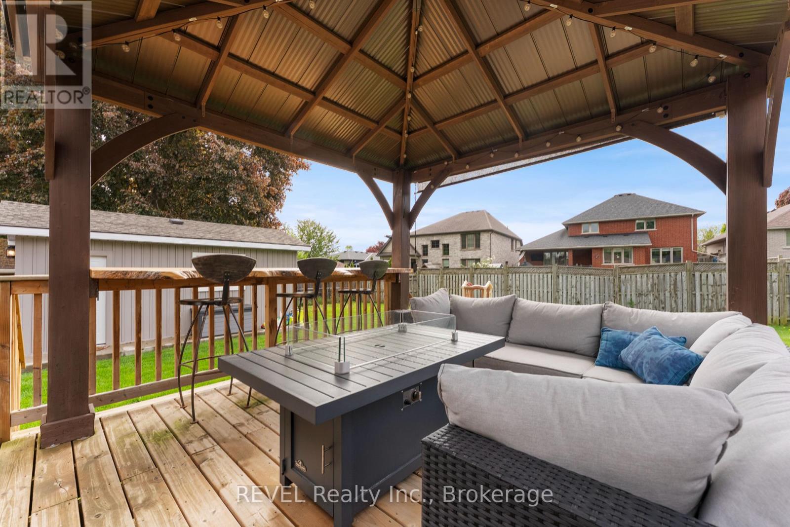 Property at 17 VARADI AVENUE image 3