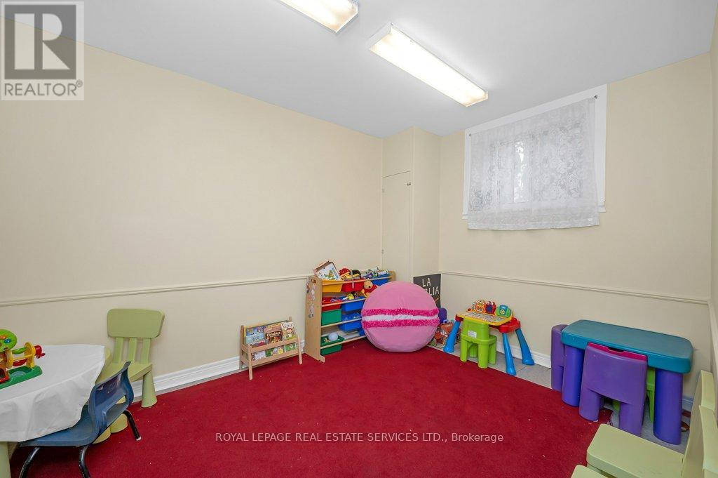 8 Robert Street, Toronto (University), Ontario  M5S 2K3 - Photo 20 - C12158344
