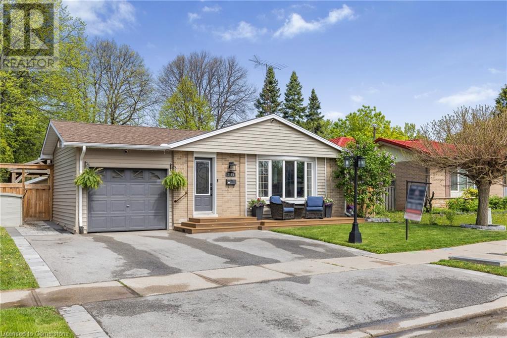 3169 Heathfield Drive, Burlington, Ontario  L7M 1E1 - Photo 2 - 40729606