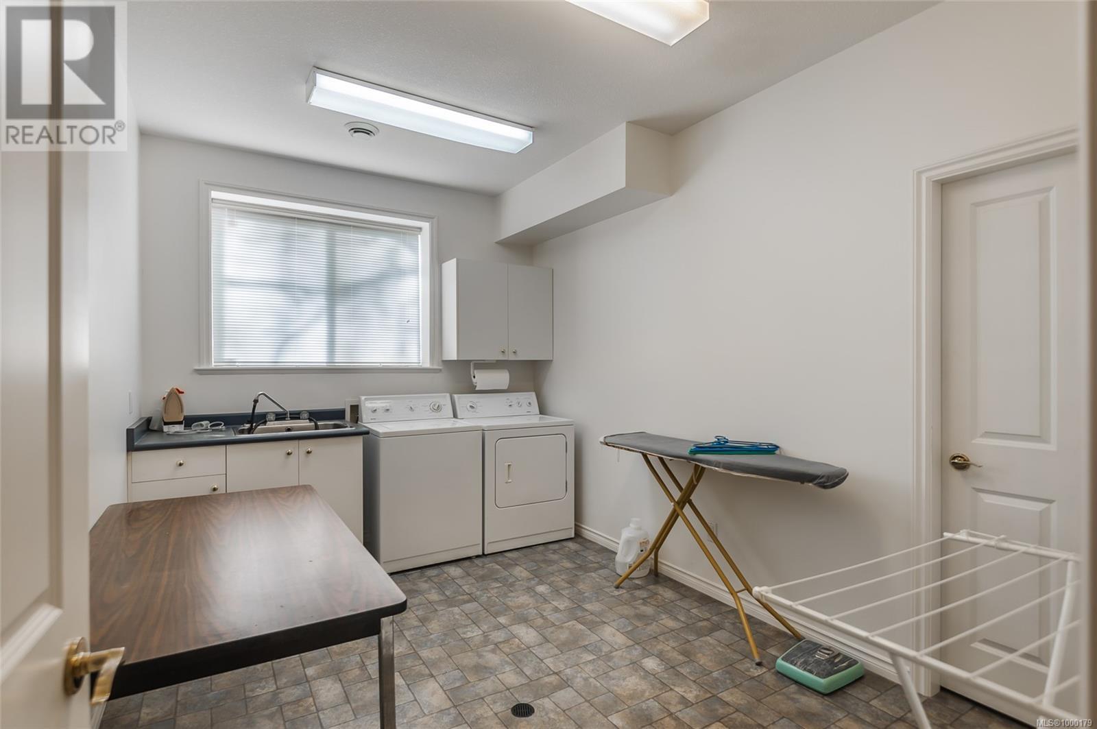 3748 Glen Oaks Dr, Nanaimo, British Columbia  V9T 6H2 - Photo 34 - 1000179