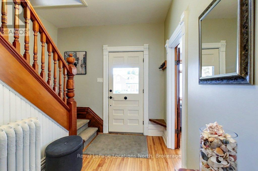 138 Bruce Street S, Blue Mountains, Ontario N0H 2P0 - Photo 16 - X12158594
