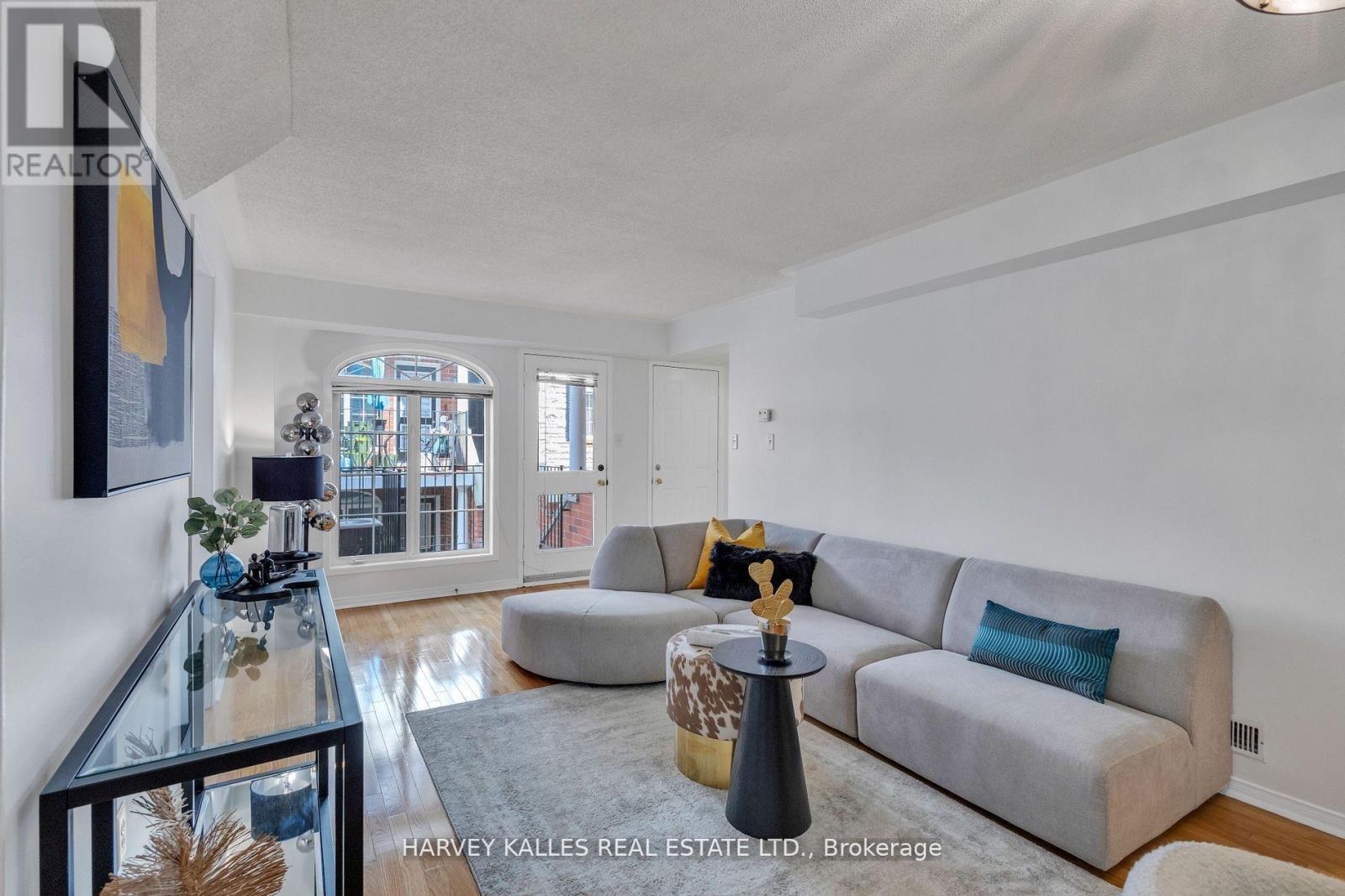 201 - 66 Sidney Belsey Crescent, Toronto, Ontario  M6M 5J4 - Photo 10 - W12158419