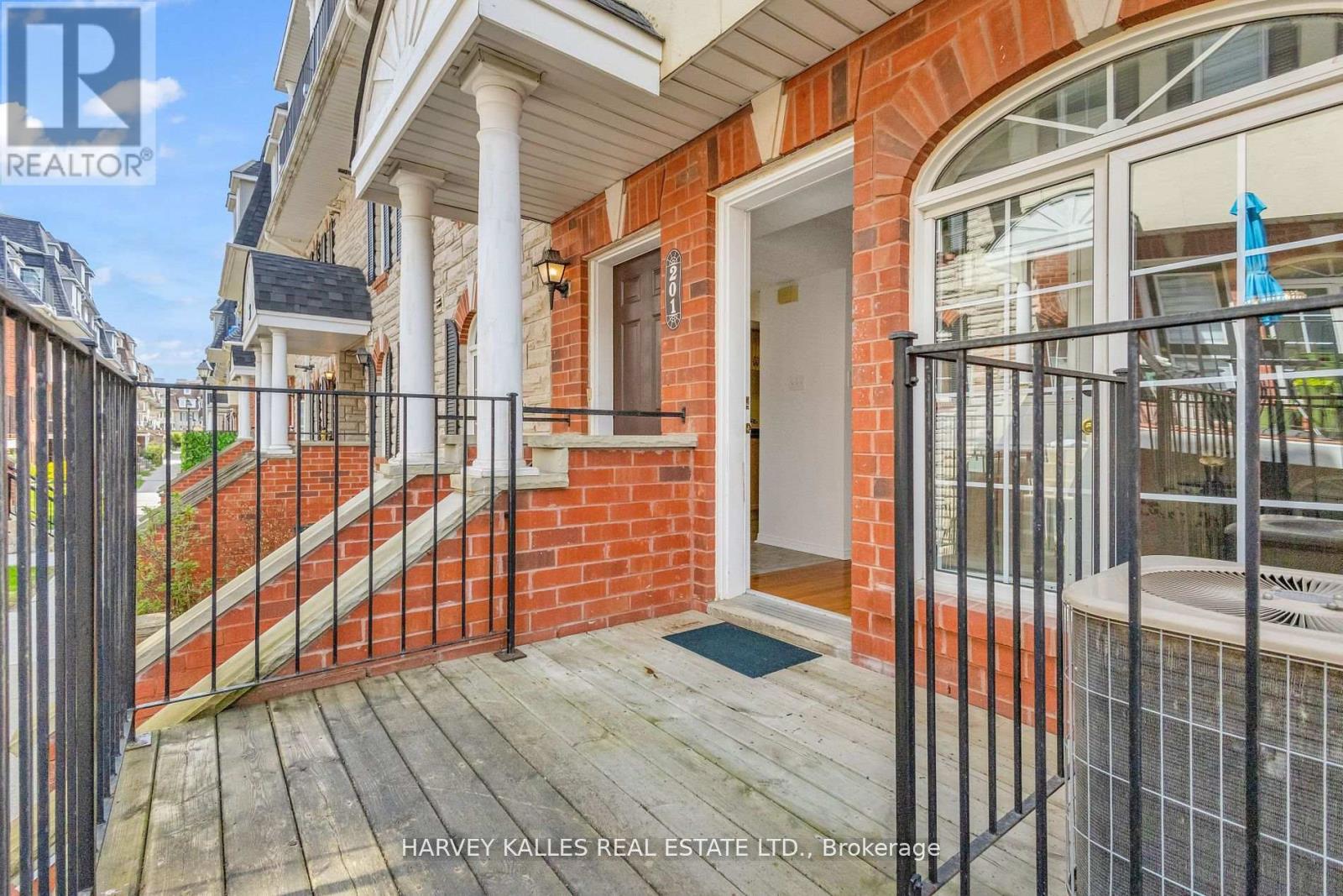 201 - 66 Sidney Belsey Crescent, Toronto, Ontario  M6M 5J4 - Photo 16 - W12158419