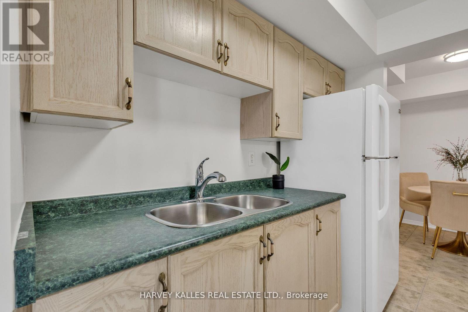 201 - 66 Sidney Belsey Crescent, Toronto, Ontario  M6M 5J4 - Photo 21 - W12158419