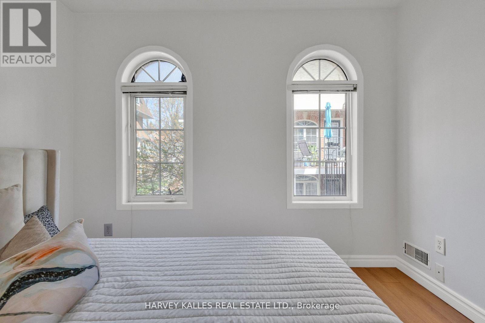 201 - 66 Sidney Belsey Crescent, Toronto, Ontario  M6M 5J4 - Photo 29 - W12158419
