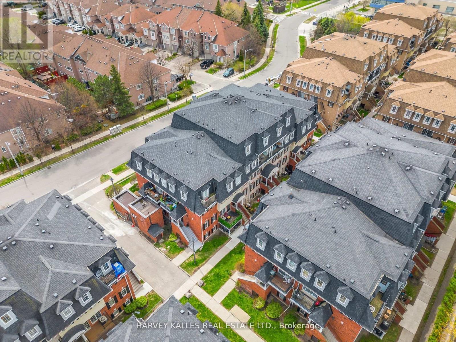 201 - 66 Sidney Belsey Crescent, Toronto, Ontario  M6M 5J4 - Photo 3 - W12158419