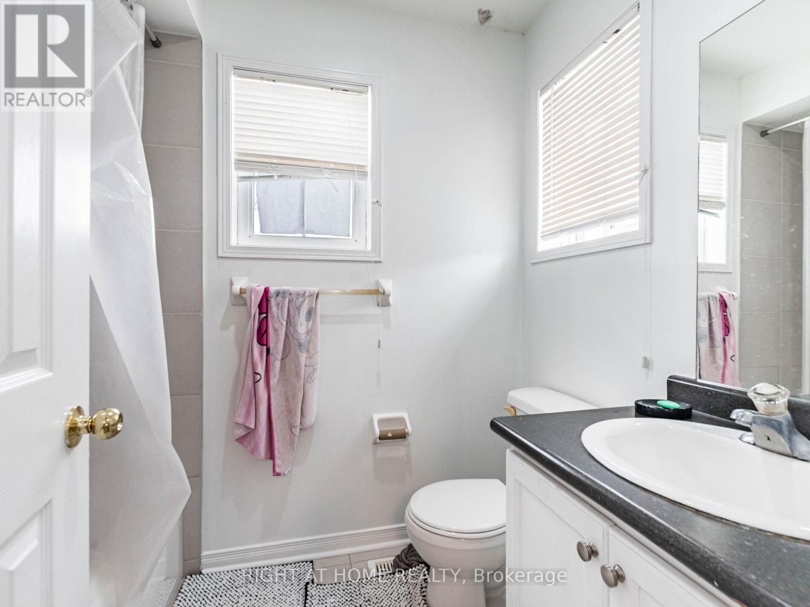 2 Flurry Circle, Brampton, Ontario  L6X 0S5 - Photo 24 - W12158422