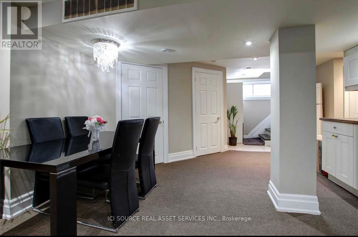 Lower - 627 Trudale Court, Oakville, Ontario  L6L 4H2 - Photo 10 - W12158439