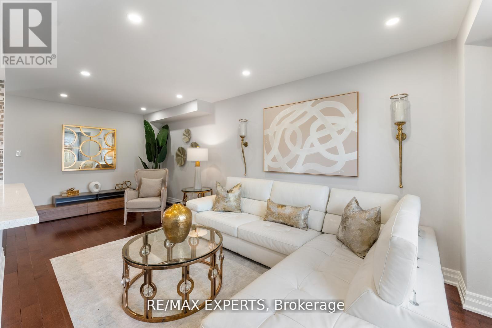 79 - 1484 Torrington Drive, Mississauga (East Credit), Ontario  L5V 1Y2 - Photo 8 - W12158488