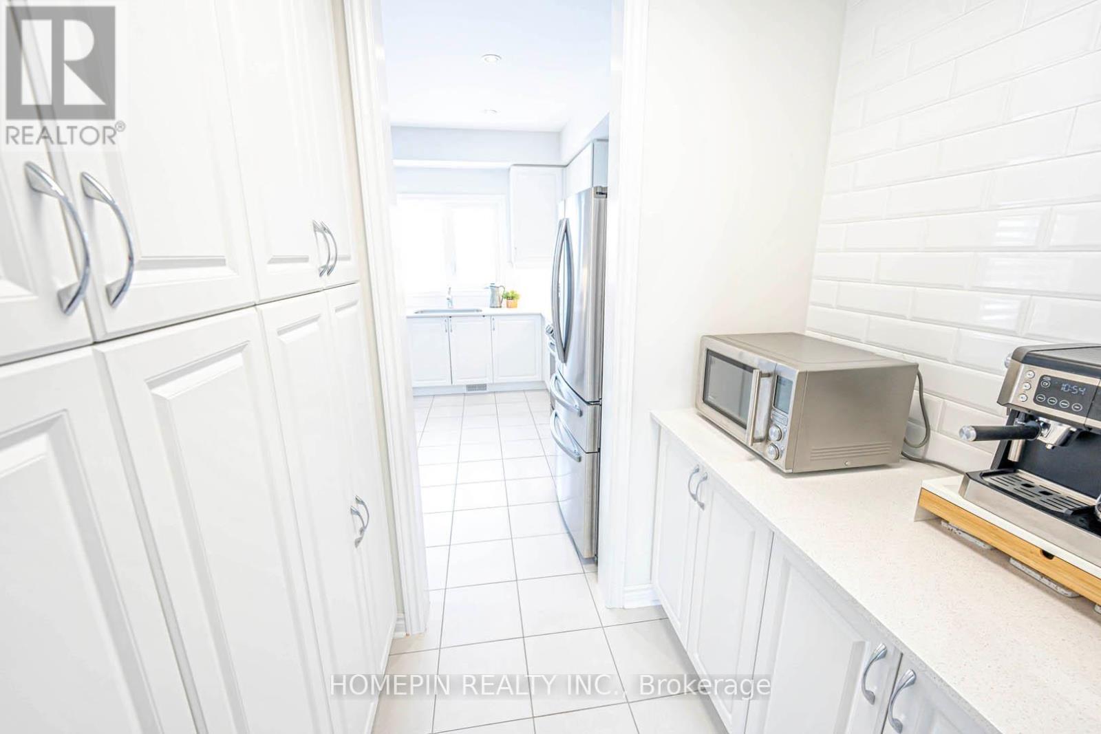 292 Fasken Court, Milton, Ontario  L9T 6S9 - Photo 18 - W12158502