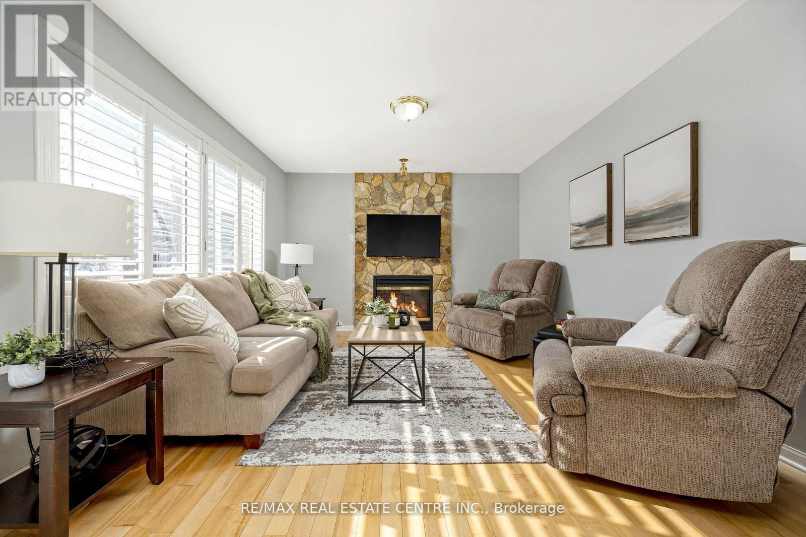 468 Trudeau Drive, Milton, Ontario  L9T 5K9 - Photo 11 - W12158528