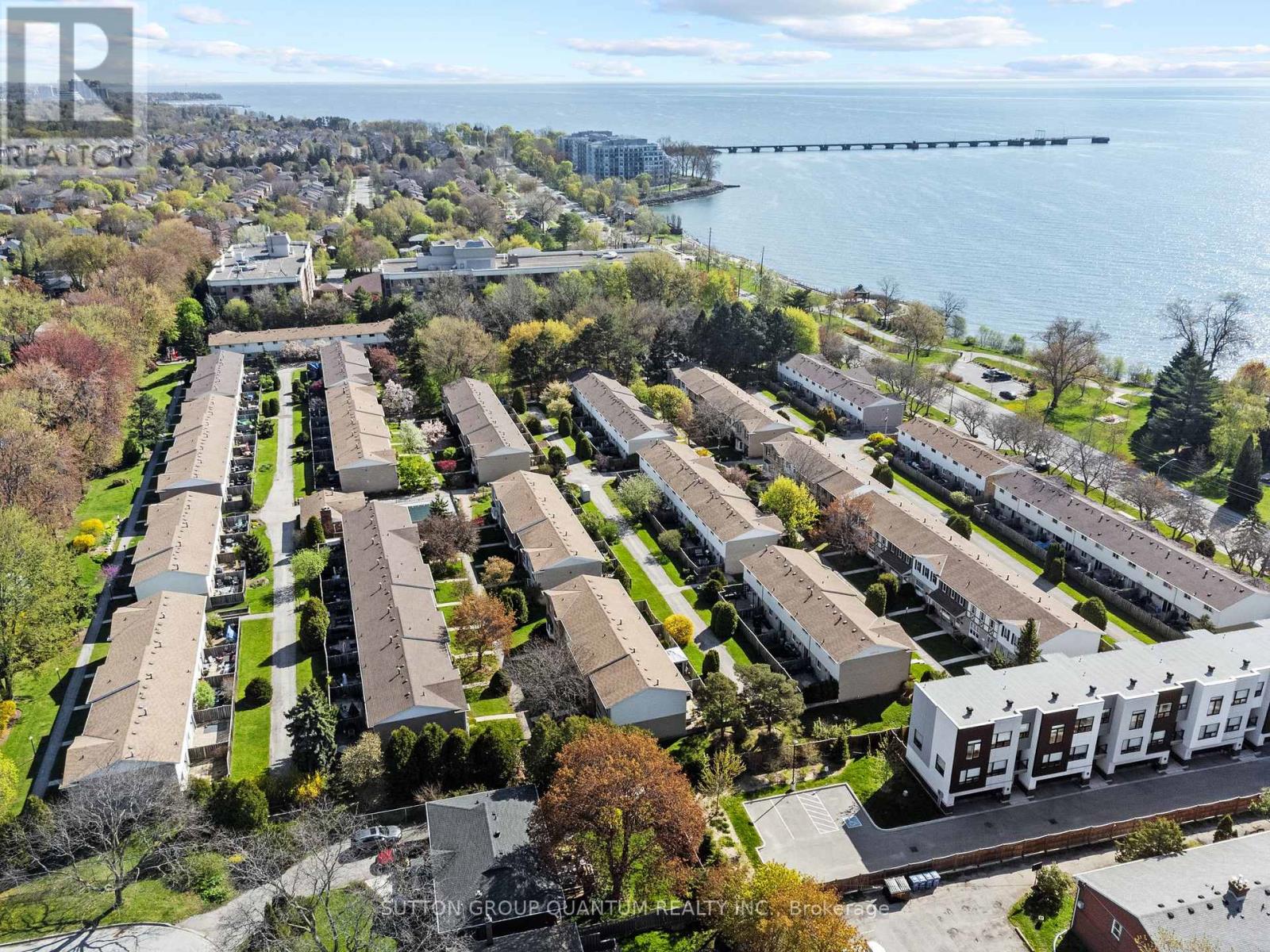 44 - 5475 Lakeshore Road, Burlington, Ontario  L7L 1E1 - Photo 37 - W12158537