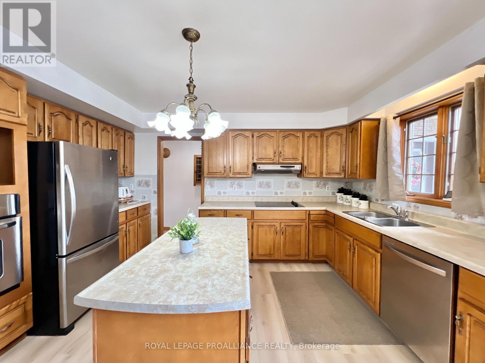 3460 Shannonville Road, Tyendinaga, Ontario  K0K 2Y0 - Photo 12 - X12045991