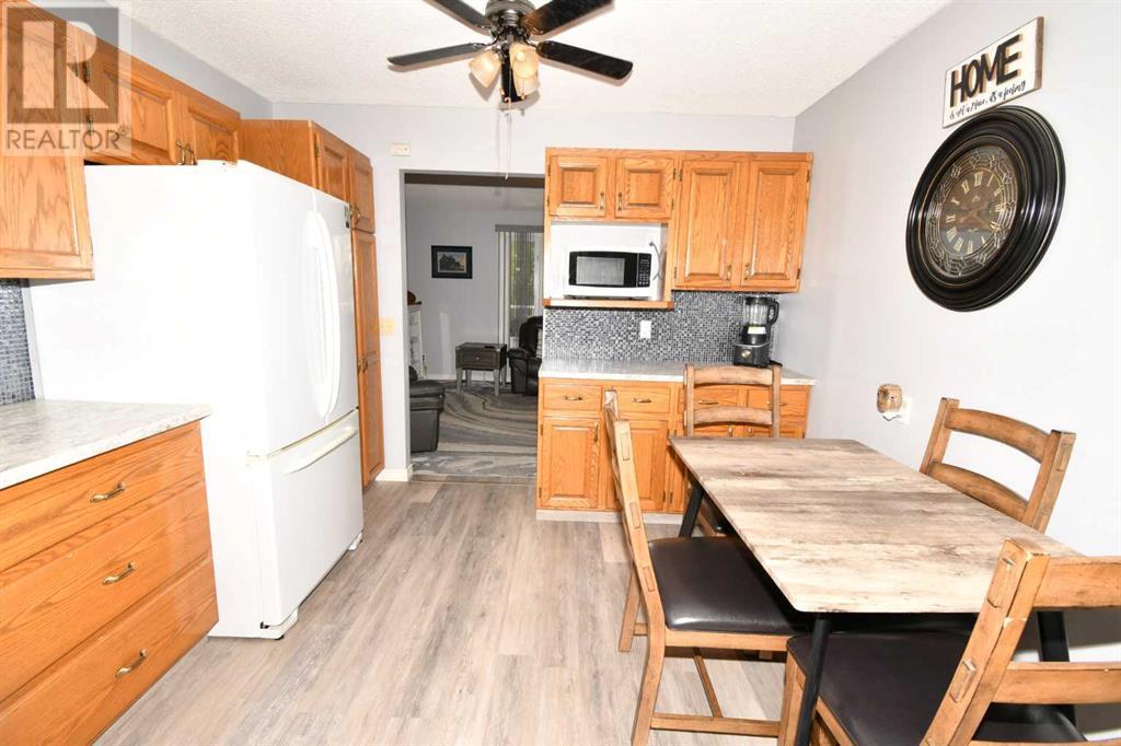 730 5 Avenue, Bassano, Alberta  T0J 0B0 - Photo 11 - A2222467