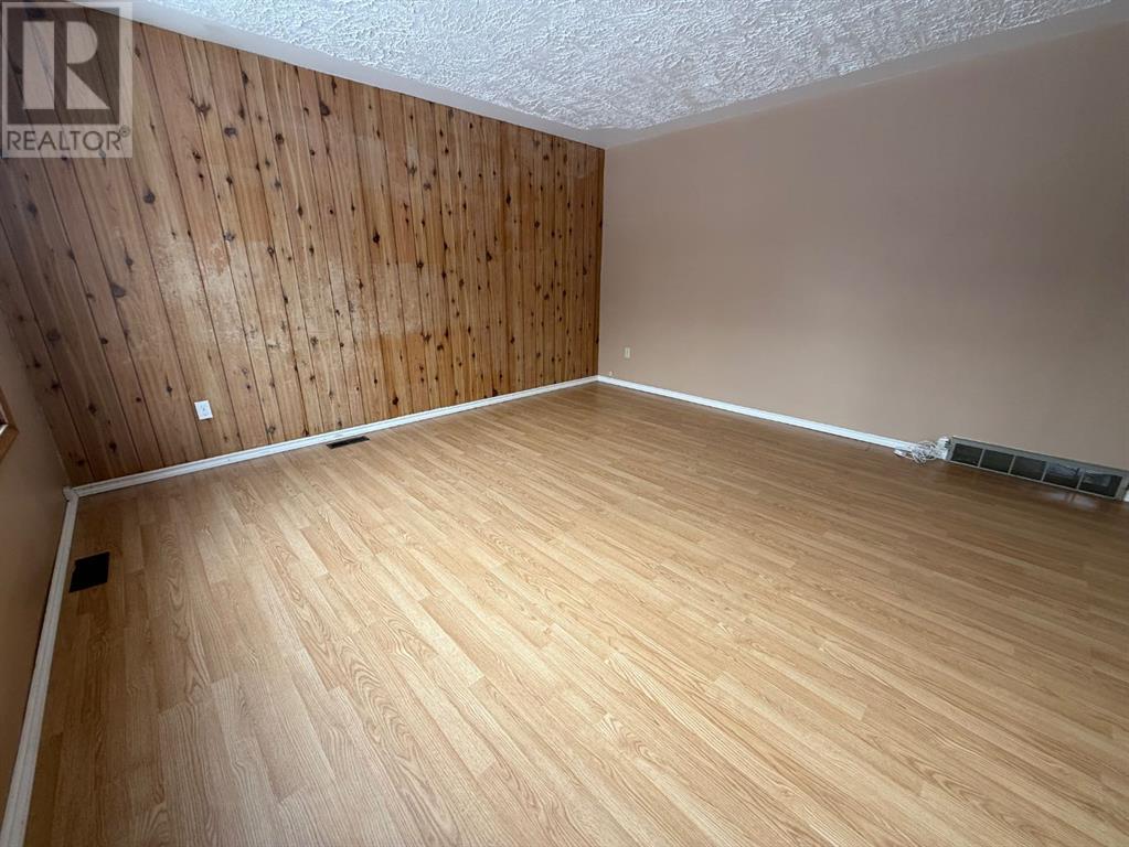 36 Sandy Drive, Whitecourt, Alberta  T7S 1G9 - Photo 14 - A2179558