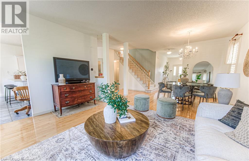584 New Bedford Drive, Waterloo, Ontario N2K 4H5 - Photo 10 - 40728737