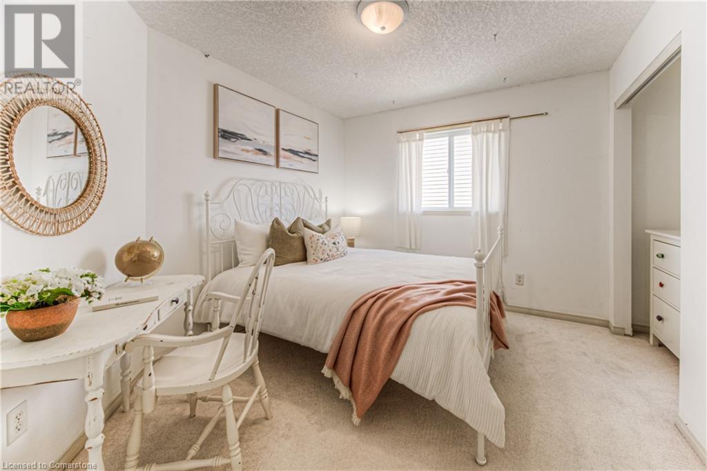 584 New Bedford Drive, Waterloo, Ontario N2K 4H5 - Photo 27 - 40728737