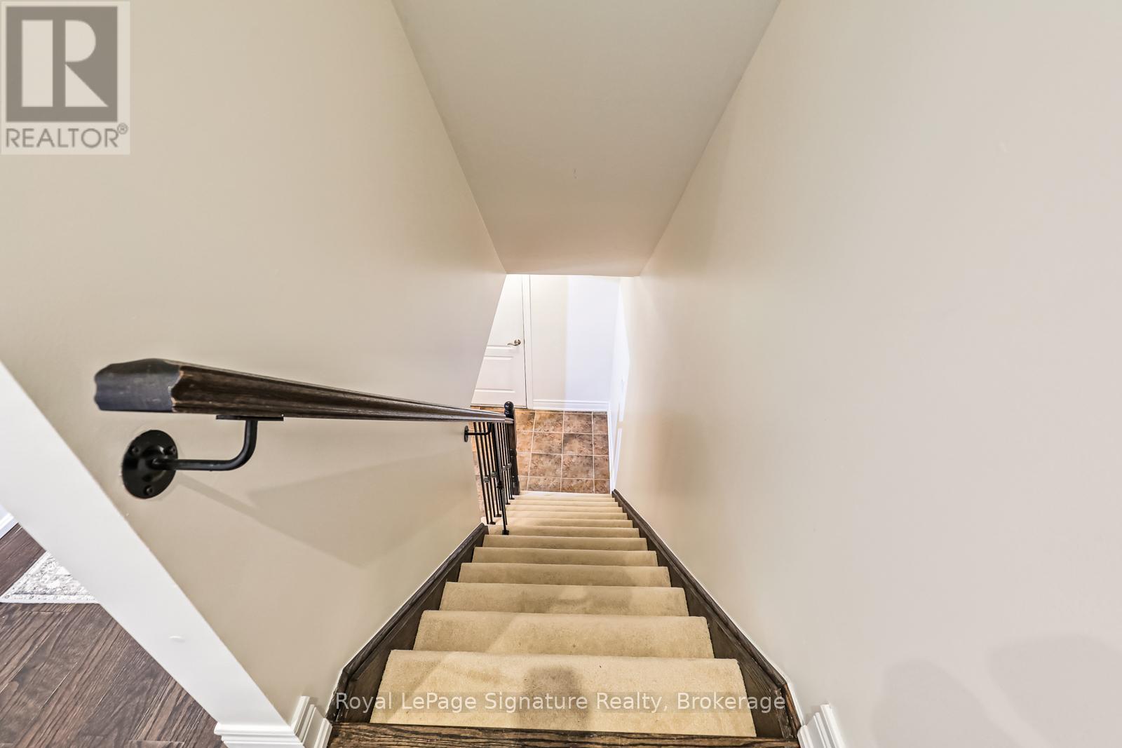14 Montclair Mews, Collingwood, Ontario  L9Y 0J7 - Photo 33 - S11994115