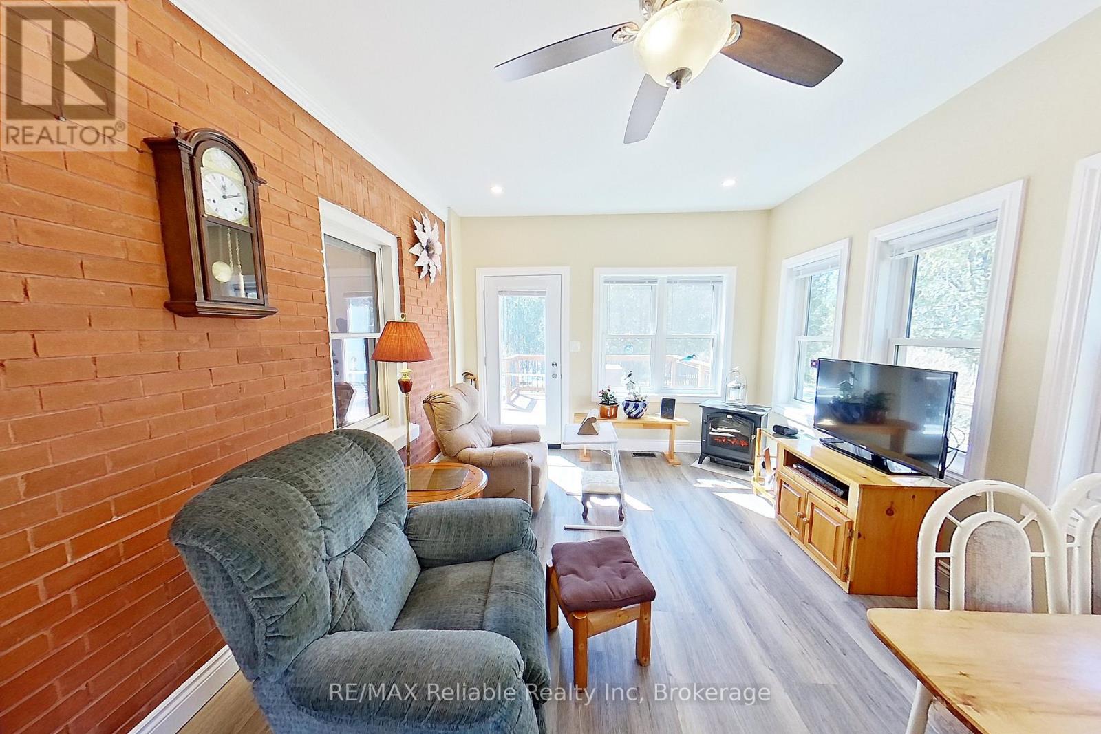 79198 Porters Hill Line, Central Huron, Ontario  N7A 3X8 - Photo 19 - X12056634
