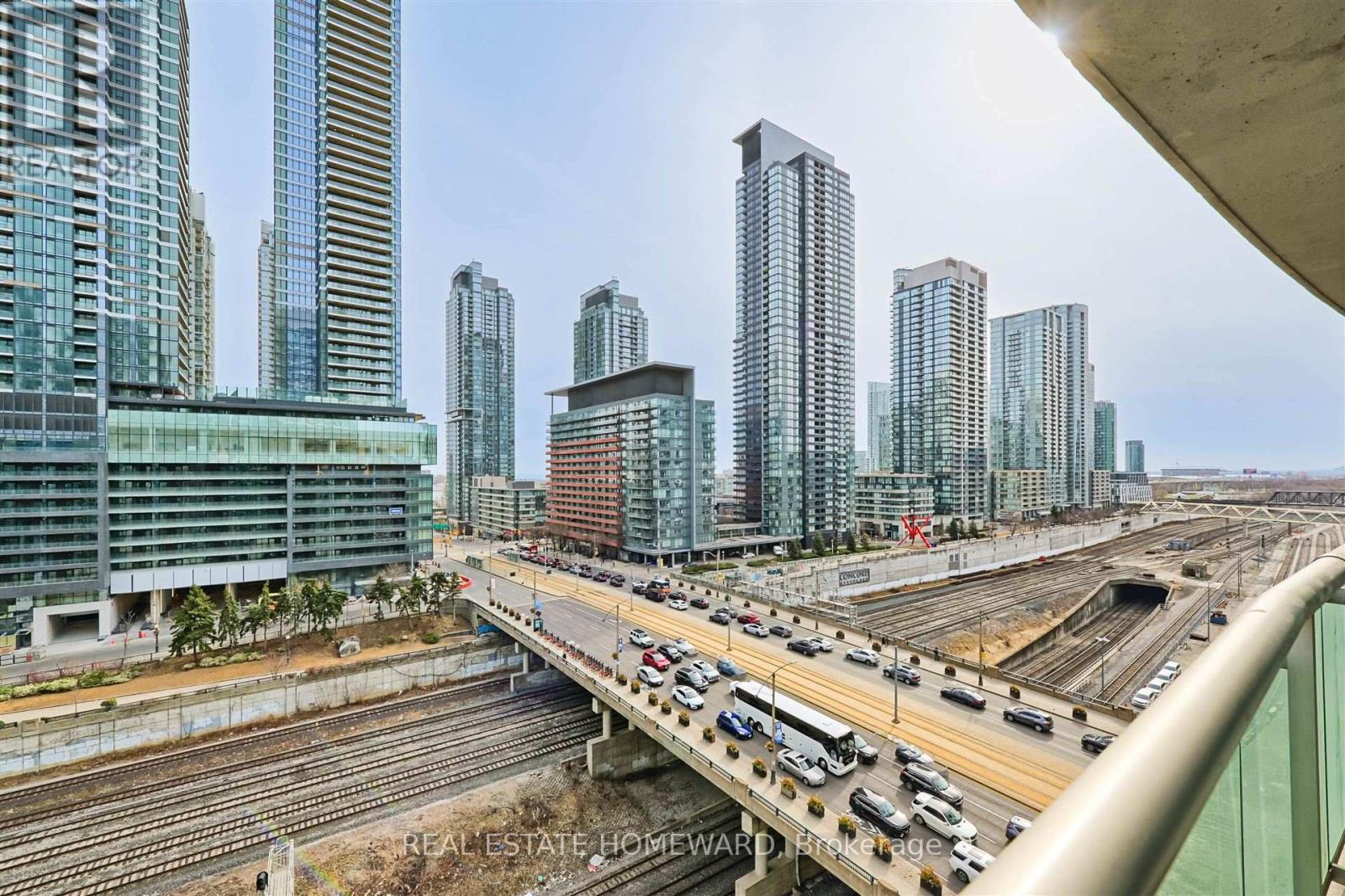 1112 - 397 Front Street W, Toronto (Waterfront Communities), Ontario  M5V 3S1 - Photo 20 - C12158733