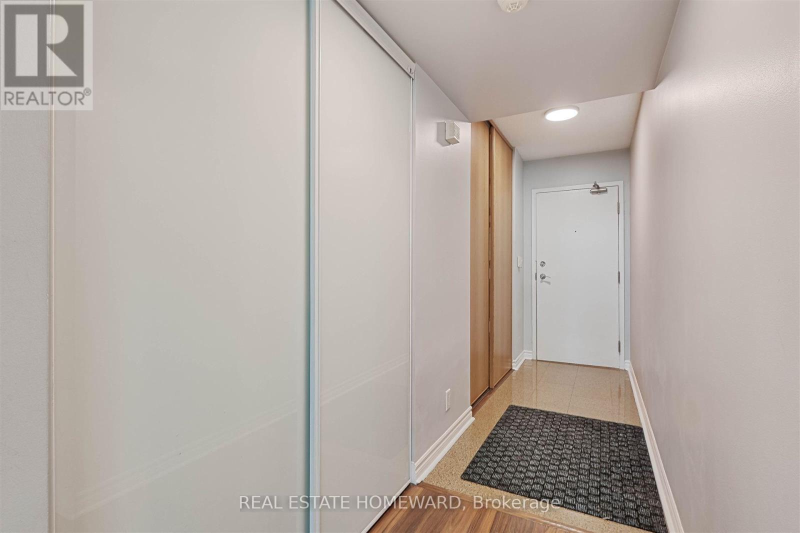 1211 - 397 Front Street W, Toronto, Ontario  M5V 3S1 - Photo 3 - C12158733