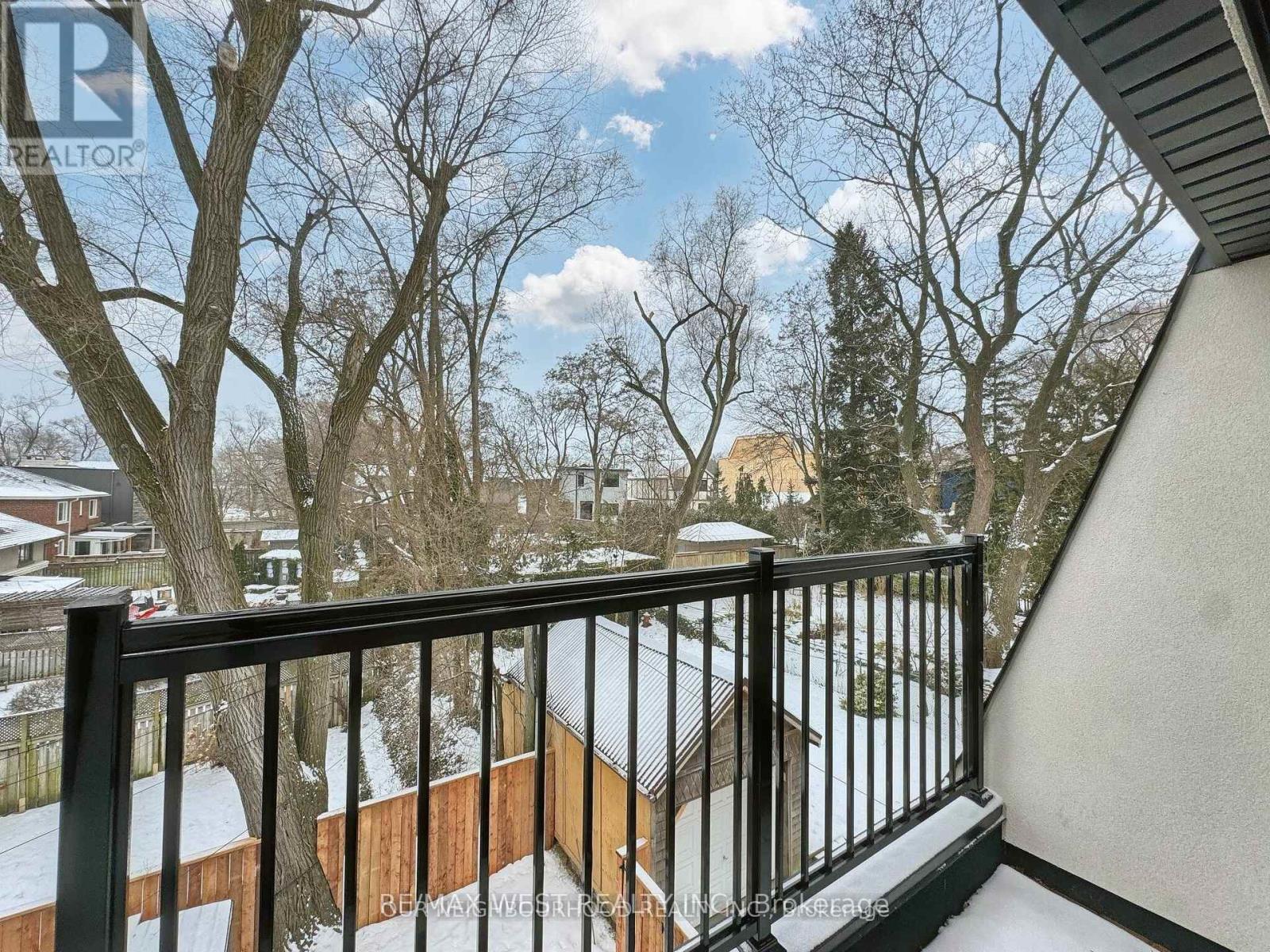 C - 49 Morningside Avenue, Toronto, Ontario  M6S 1C6 - Photo 24 - W12158072