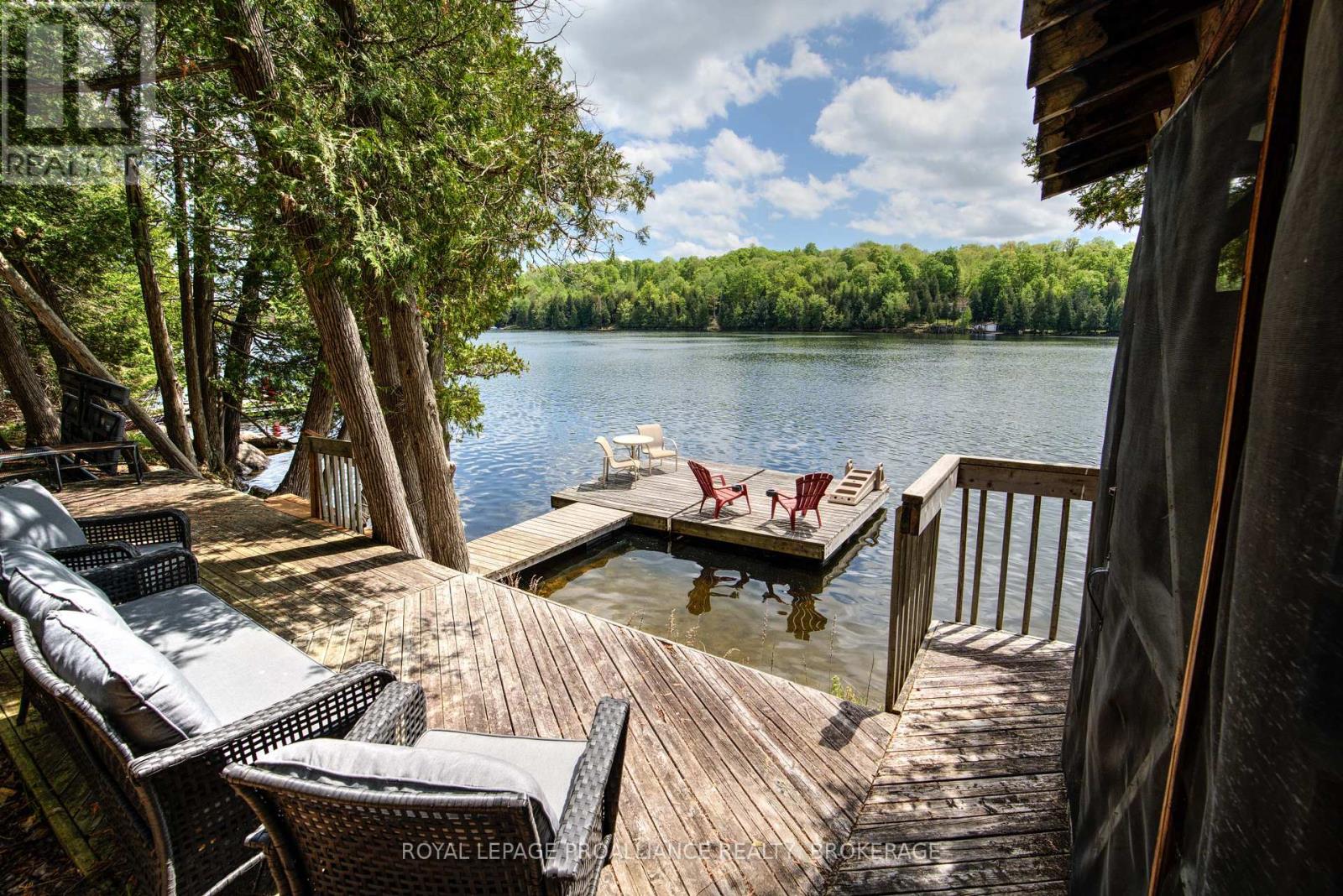 49 Bay Ridge Lane, Westport, Ontario  K0G 1X0 - Photo 4 - X12158825