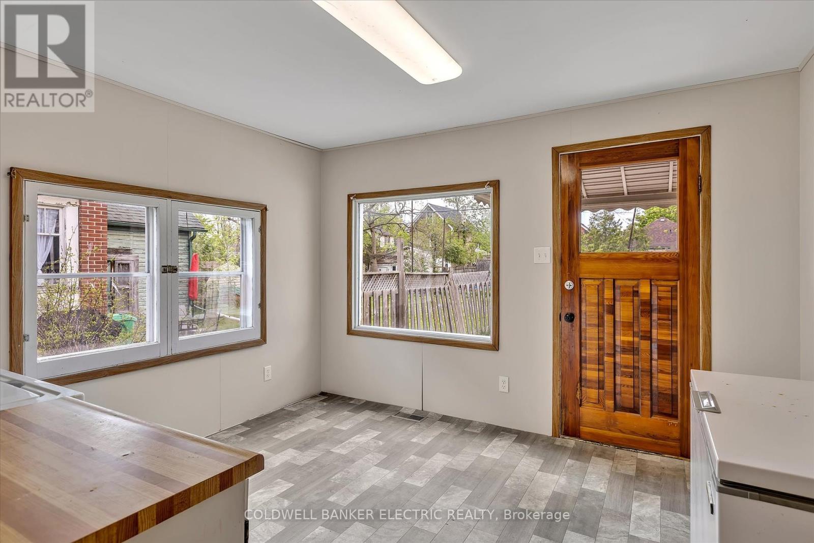 202 Braidwood Avenue, Peterborough South, Ontario  K9J 1V1 - Photo 23 - X12158897
