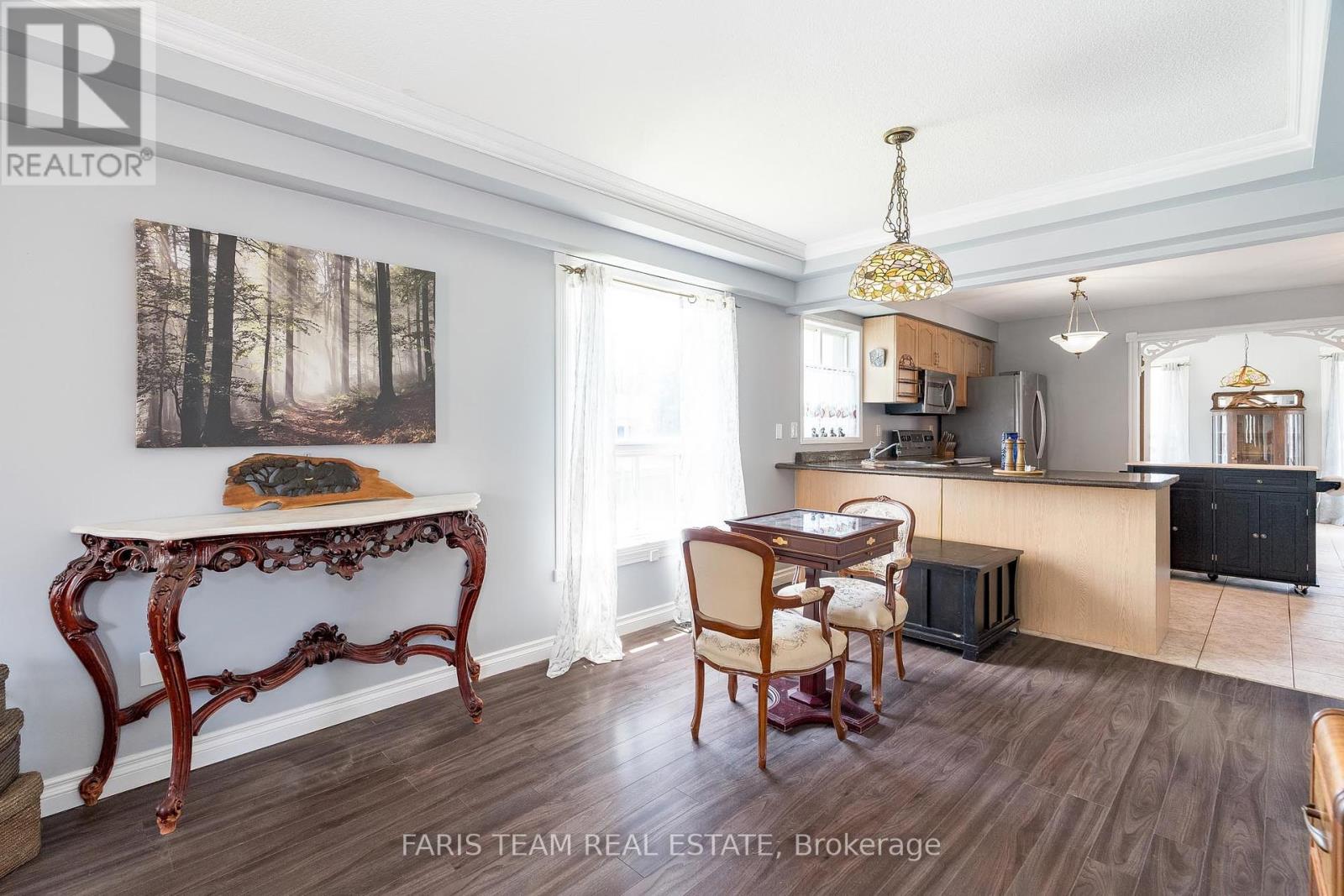 1358 Vincent Crescent, Innisfil, Ontario  L9S 1Z7 - Photo 7 - N12158541