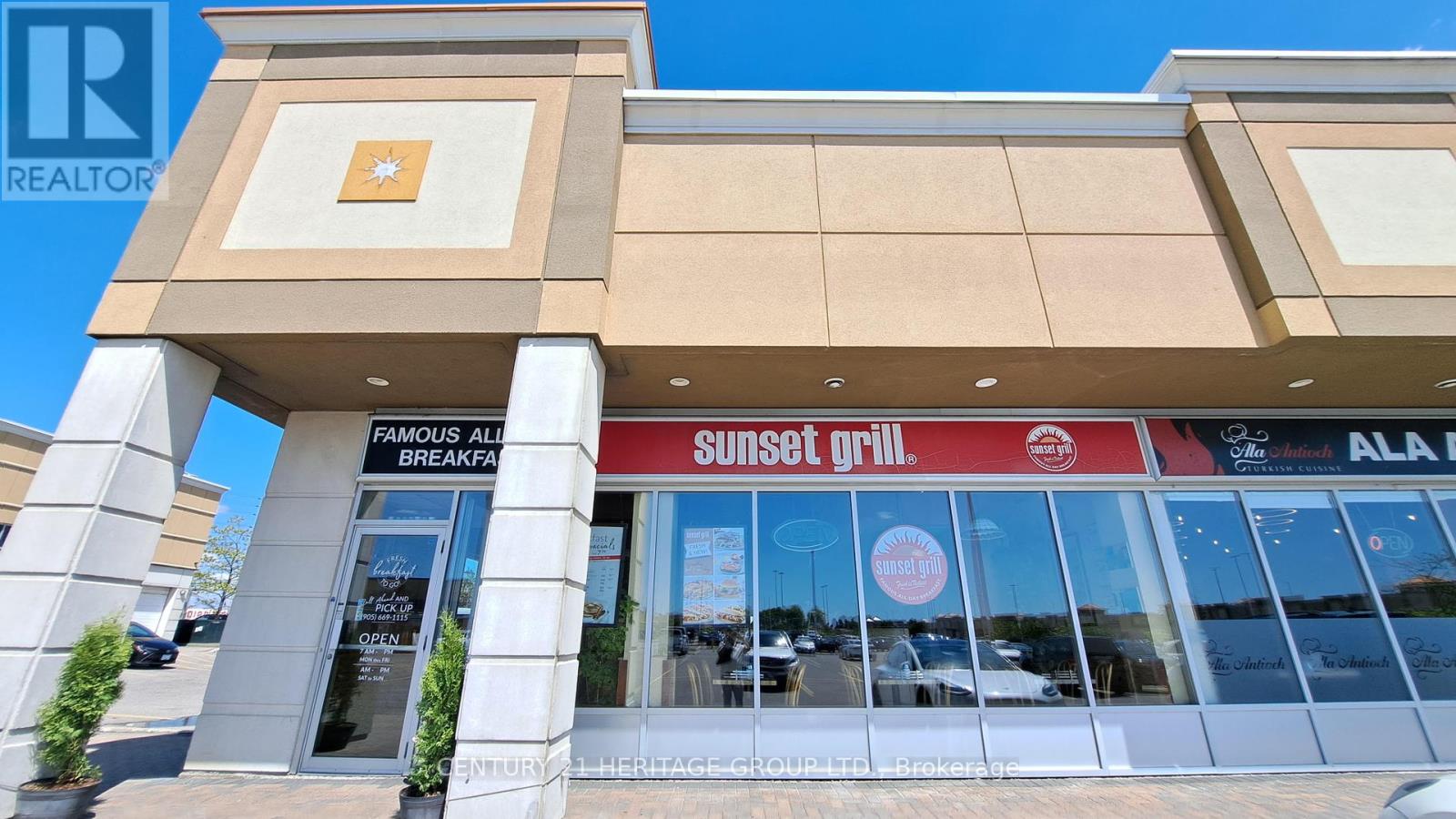7 - 3255 Rutherford Road, Vaughan (Vellore Village), Ontario  L4K 5Y5 - Photo 1 - N12158562