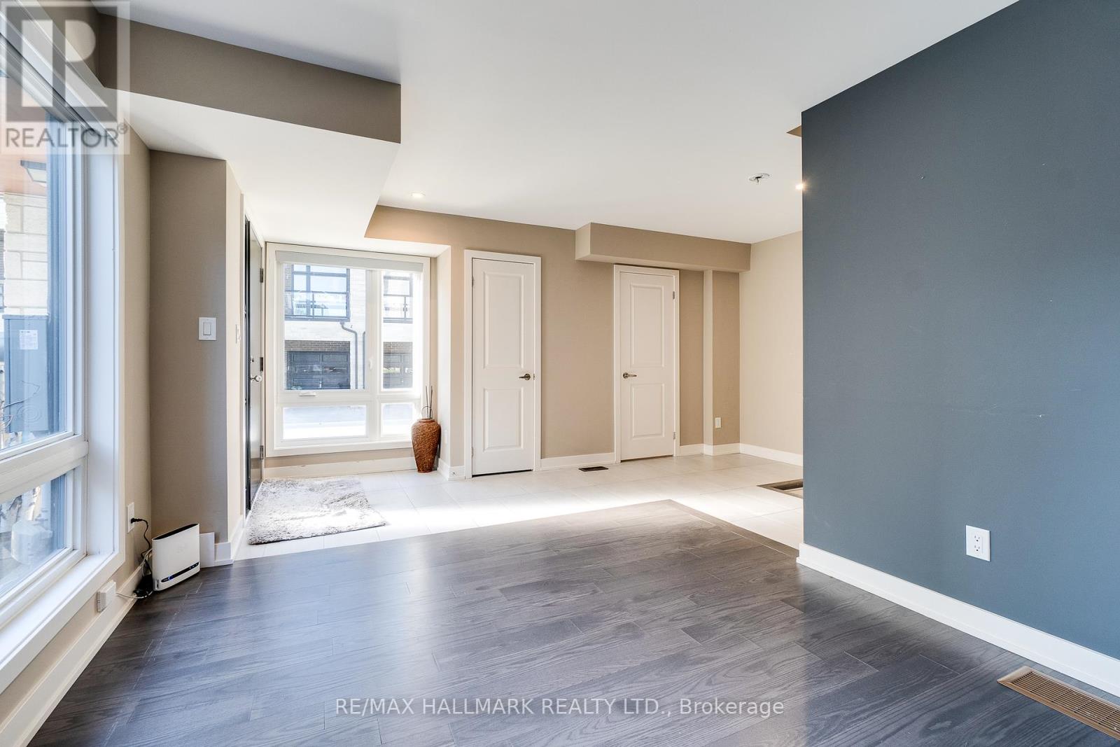 41 Brunet Dr, Vaughan (Vellore Village), Ontario  L4H 4R4 - Photo 10 - N12158629