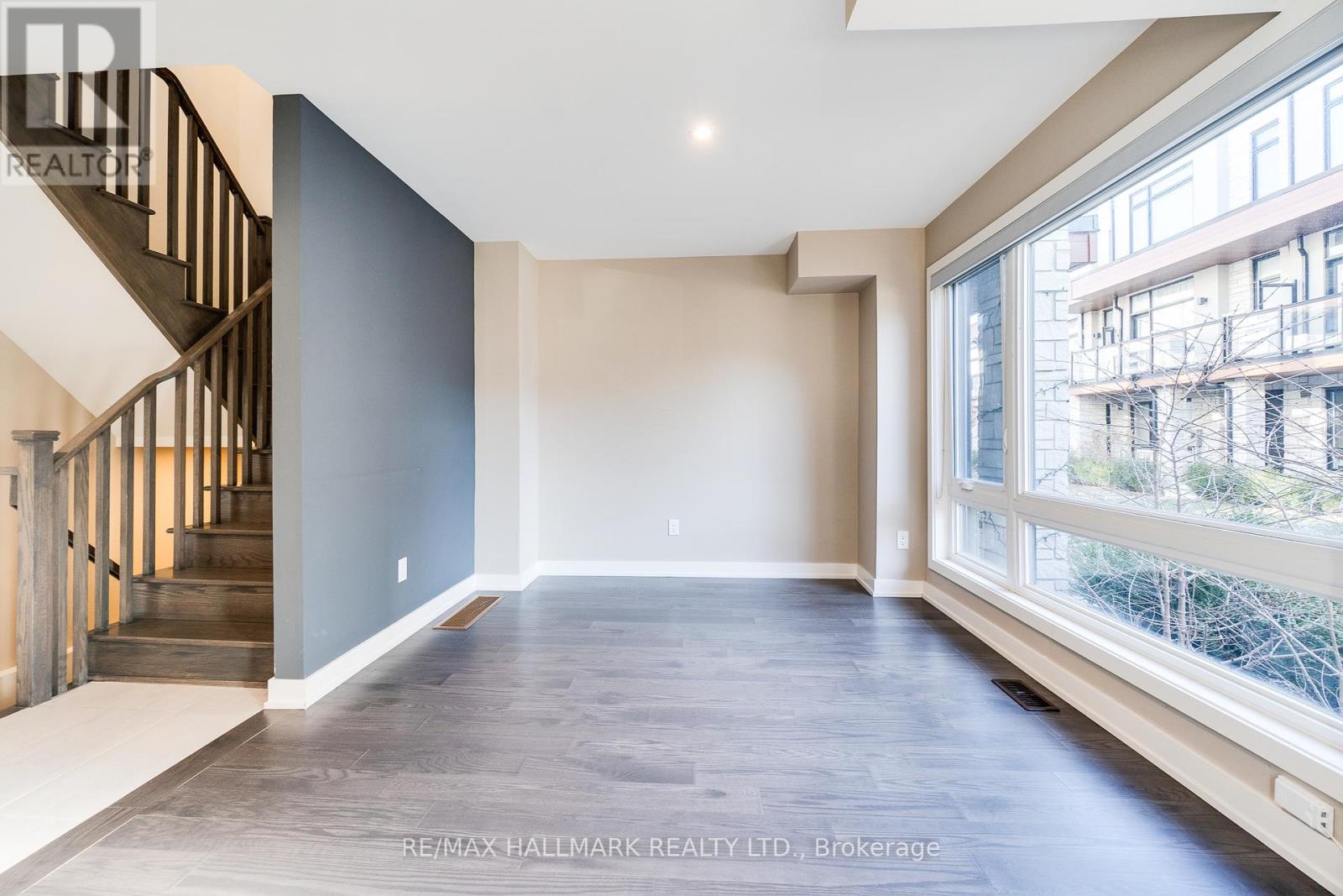 41 Brunet Dr, Vaughan (Vellore Village), Ontario  L4H 4R4 - Photo 7 - N12158629