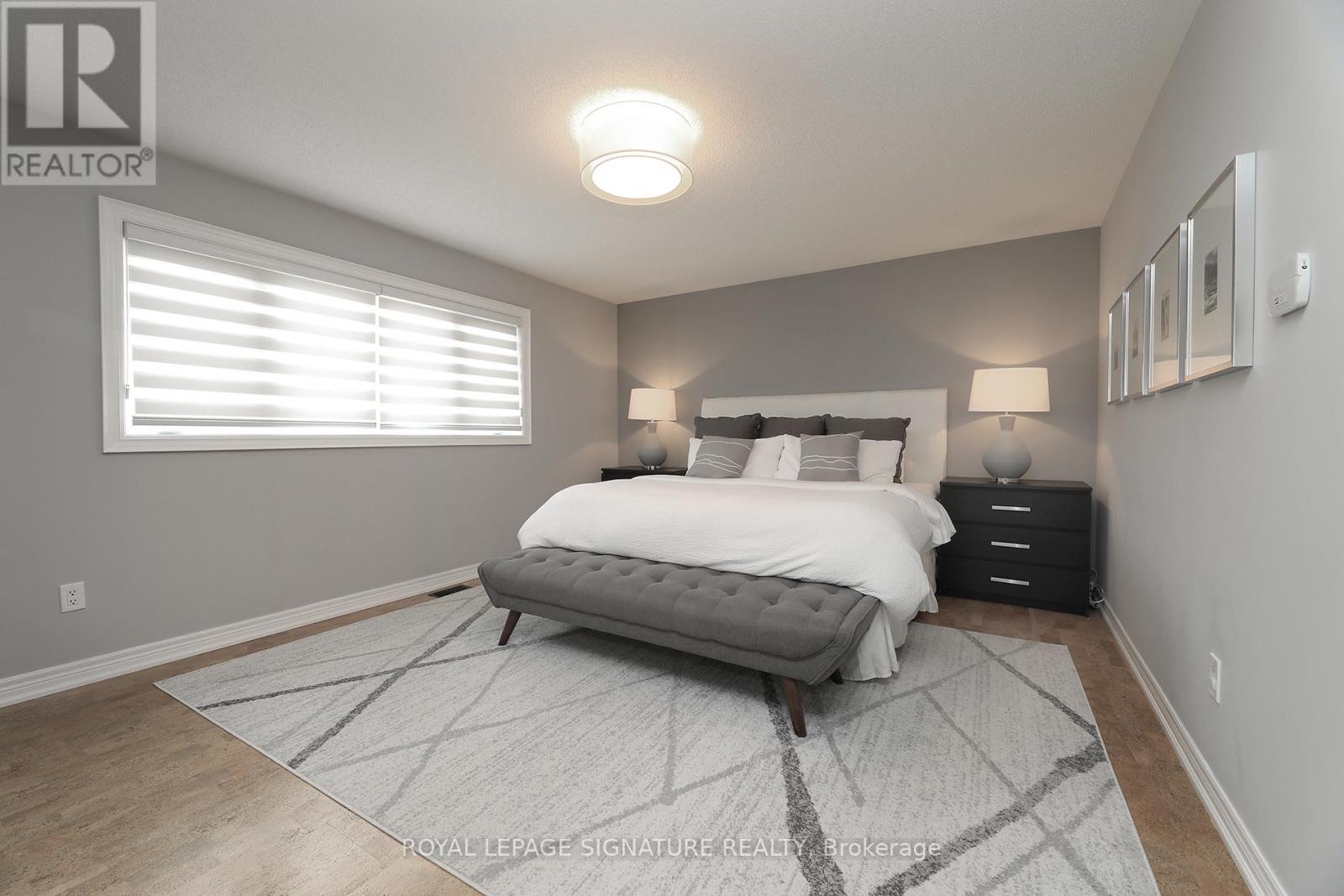17 Southvale Drive, Vaughan, Ontario  L6A 0X2 - Photo 22 - N12158716