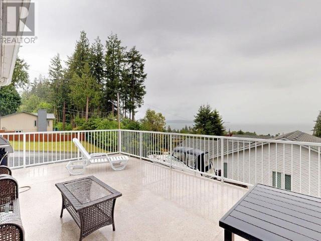 7143 Jordan Street, Powell River, British Columbia   - Photo 9 - 18980