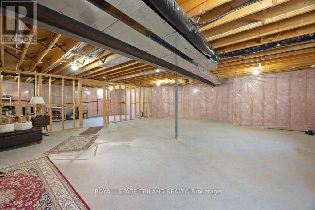 6525 Upper Canada Crossing, London South (South V), Ontario  N6P 0B9 - Photo 27 - X12158760