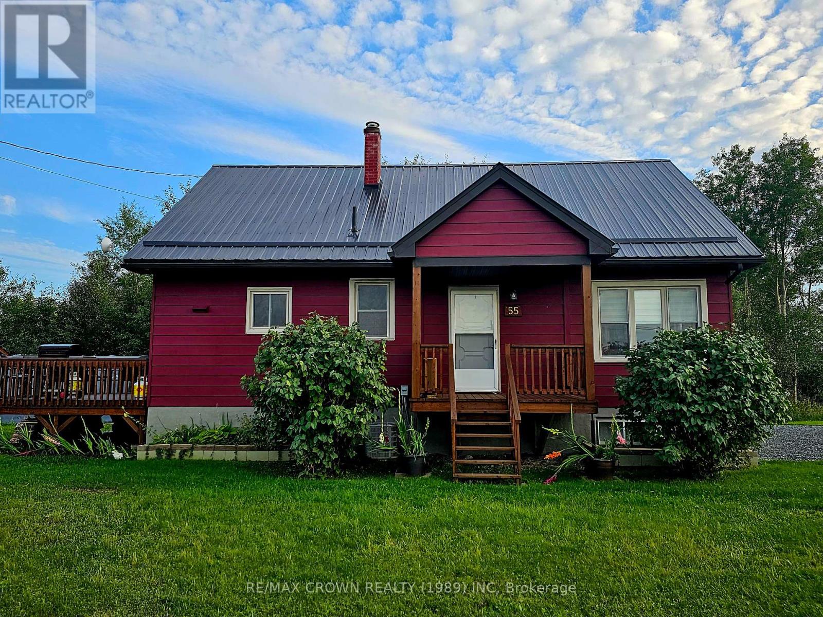 55 Highway 11, Smooth Rock Falls, Ontario  P0L 2B0 - Photo 3 - T12158828