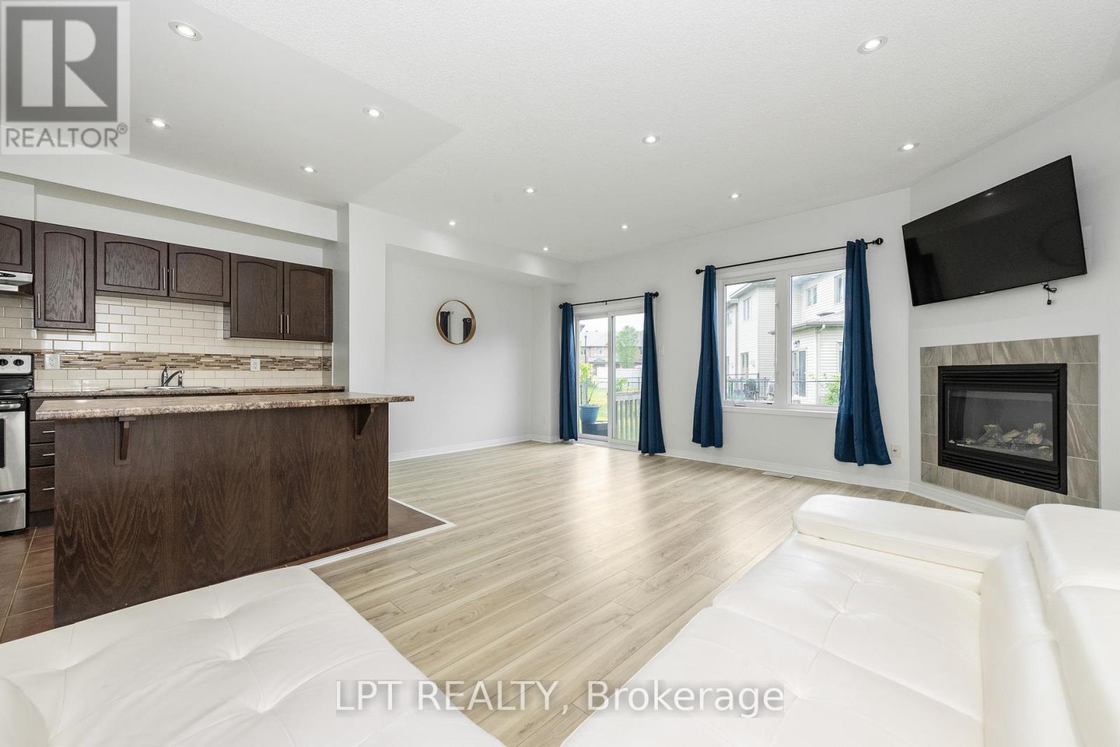 617 Via Amalfi Street, Ottawa, Ontario  K2J 5X8 - Photo 13 - X12158835