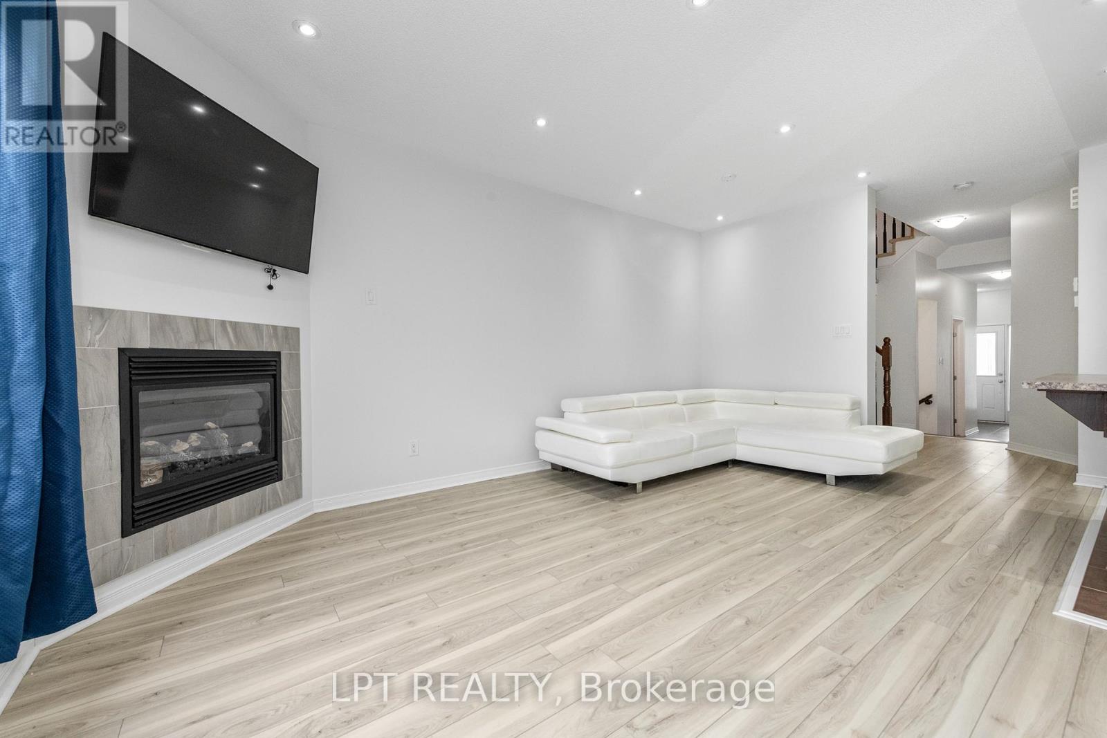 617 Via Amalfi Street, Ottawa, Ontario  K2J 5X8 - Photo 15 - X12158835
