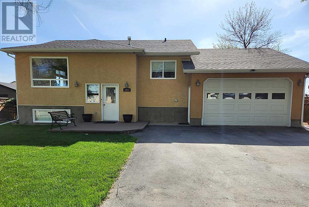 6025 54 Street, Taber, Alberta  T1G 1J9 - Photo 1 - A2219619