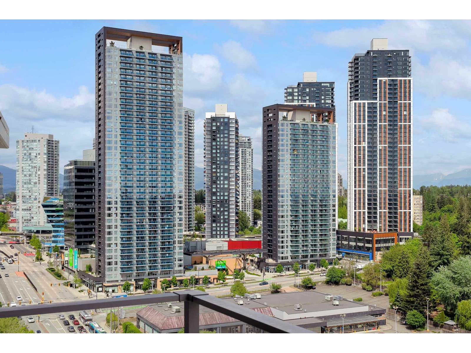 1808 9675 King George Boulevard, Surrey, British Columbia  V3T 2V3 - Photo 21 - R2996065