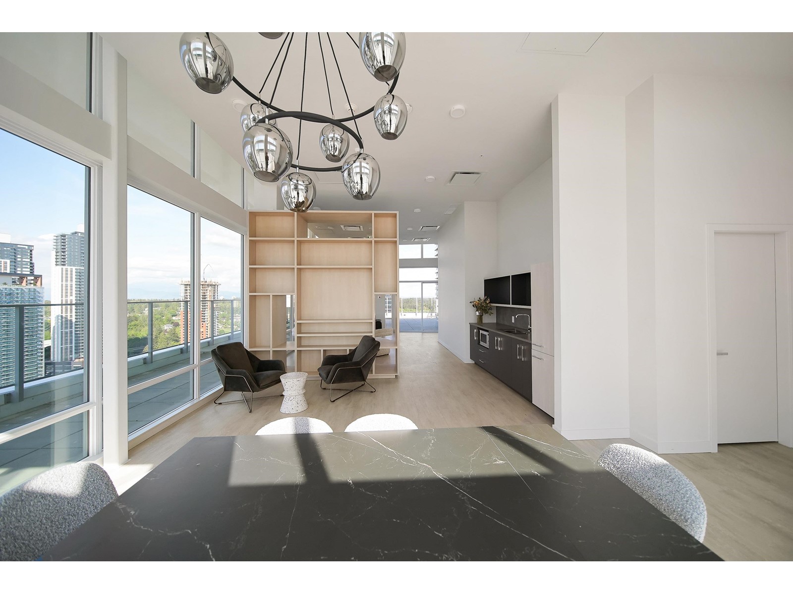 1808 9675 King George Boulevard, Surrey, British Columbia  V3T 2V3 - Photo 24 - R2996065