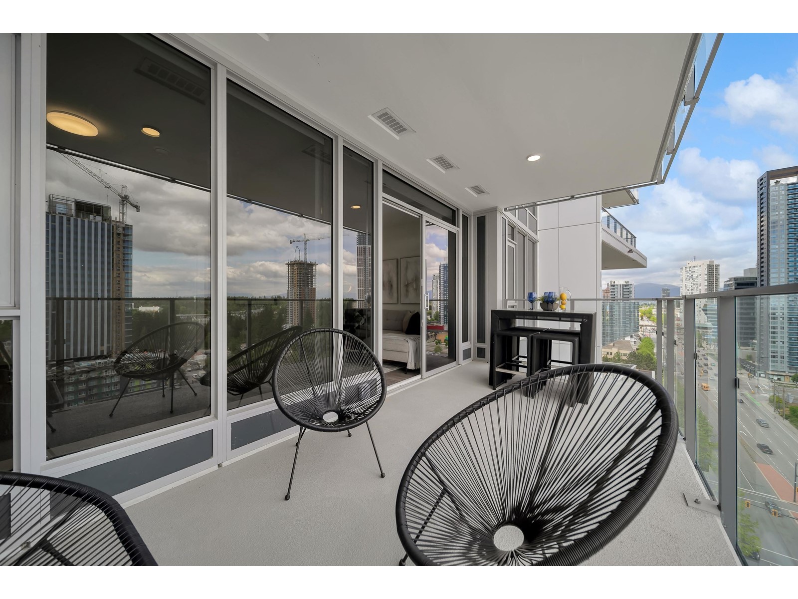 1808 9675 King George Boulevard, Surrey, British Columbia  V3T 2V3 - Photo 14 - R2996065