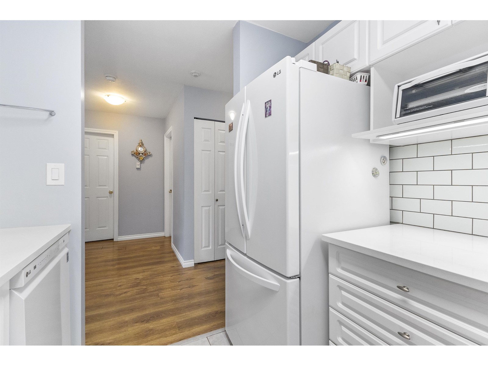 405 13680 84 Avenue, Surrey, British Columbia  V3W 0T6 - Photo 6 - R3003580