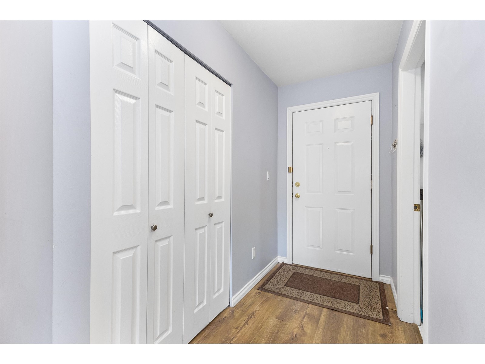 405 13680 84 Avenue, Surrey, British Columbia  V3W 0T6 - Photo 2 - R3003580