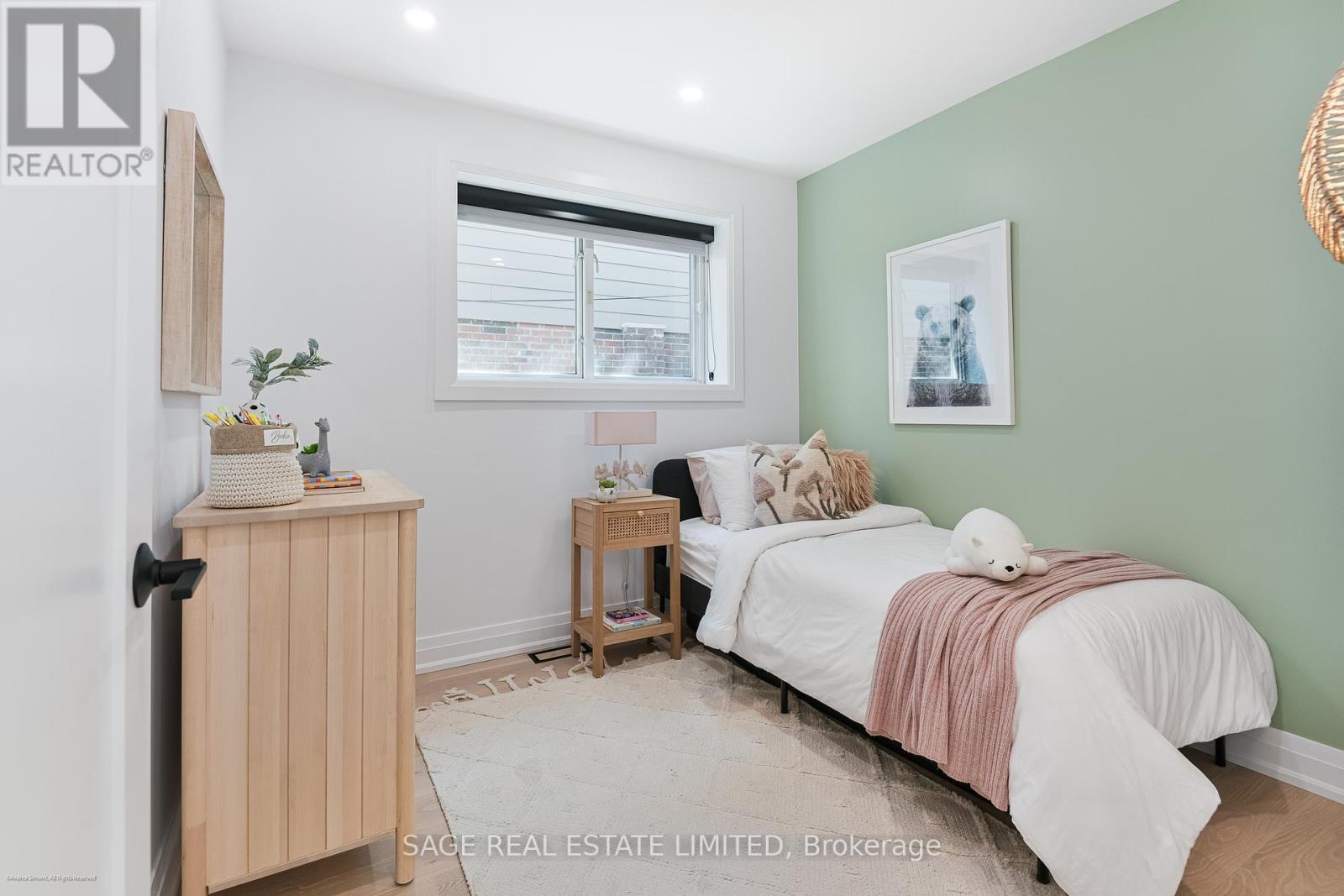208 Queens Avenue, Toronto, Ontario  M8V 2N9 - Photo 33 - W12158543