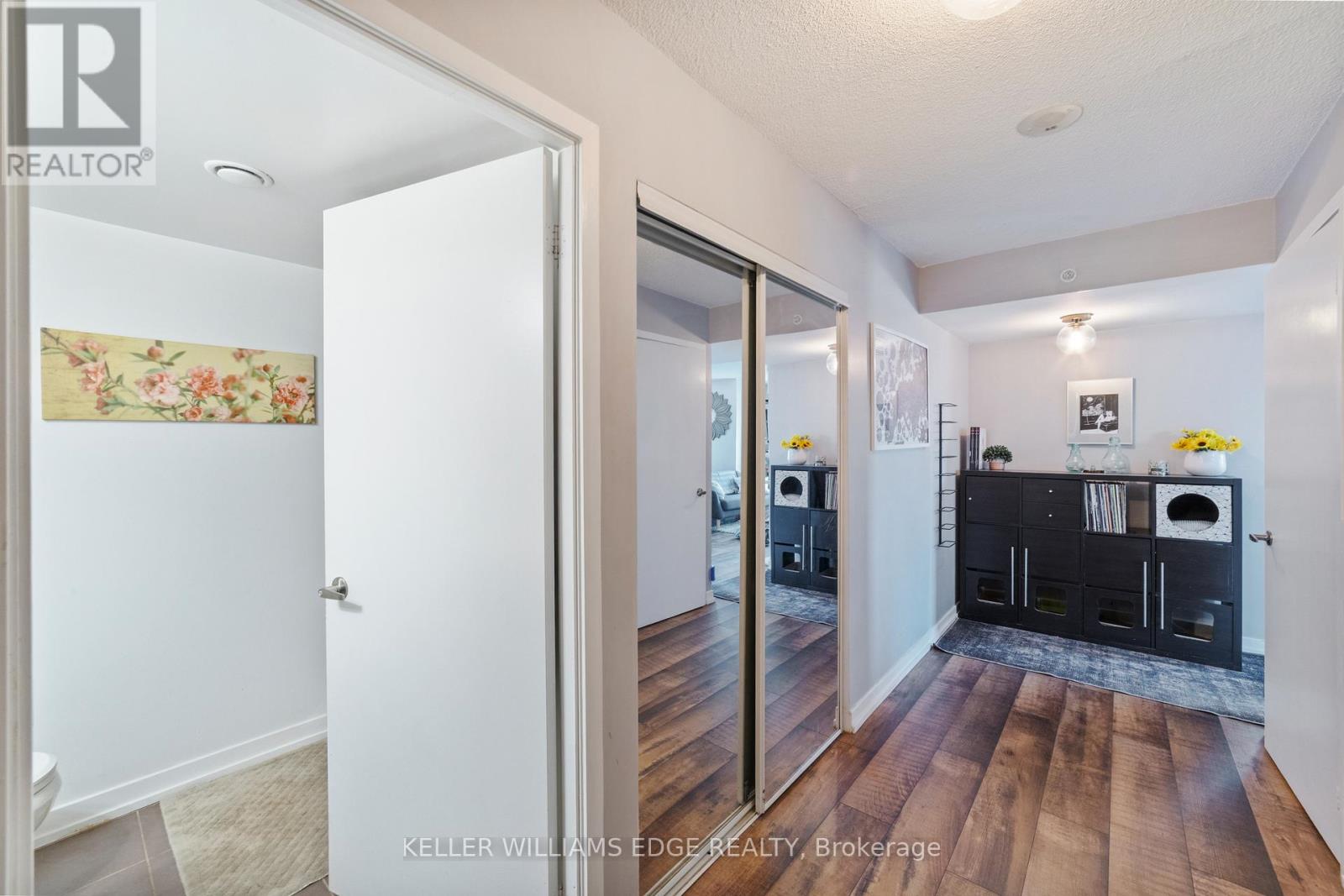 601 - 1410 Dupont Street, Toronto, Ontario  M6H 0B6 - Photo 7 - W12158550