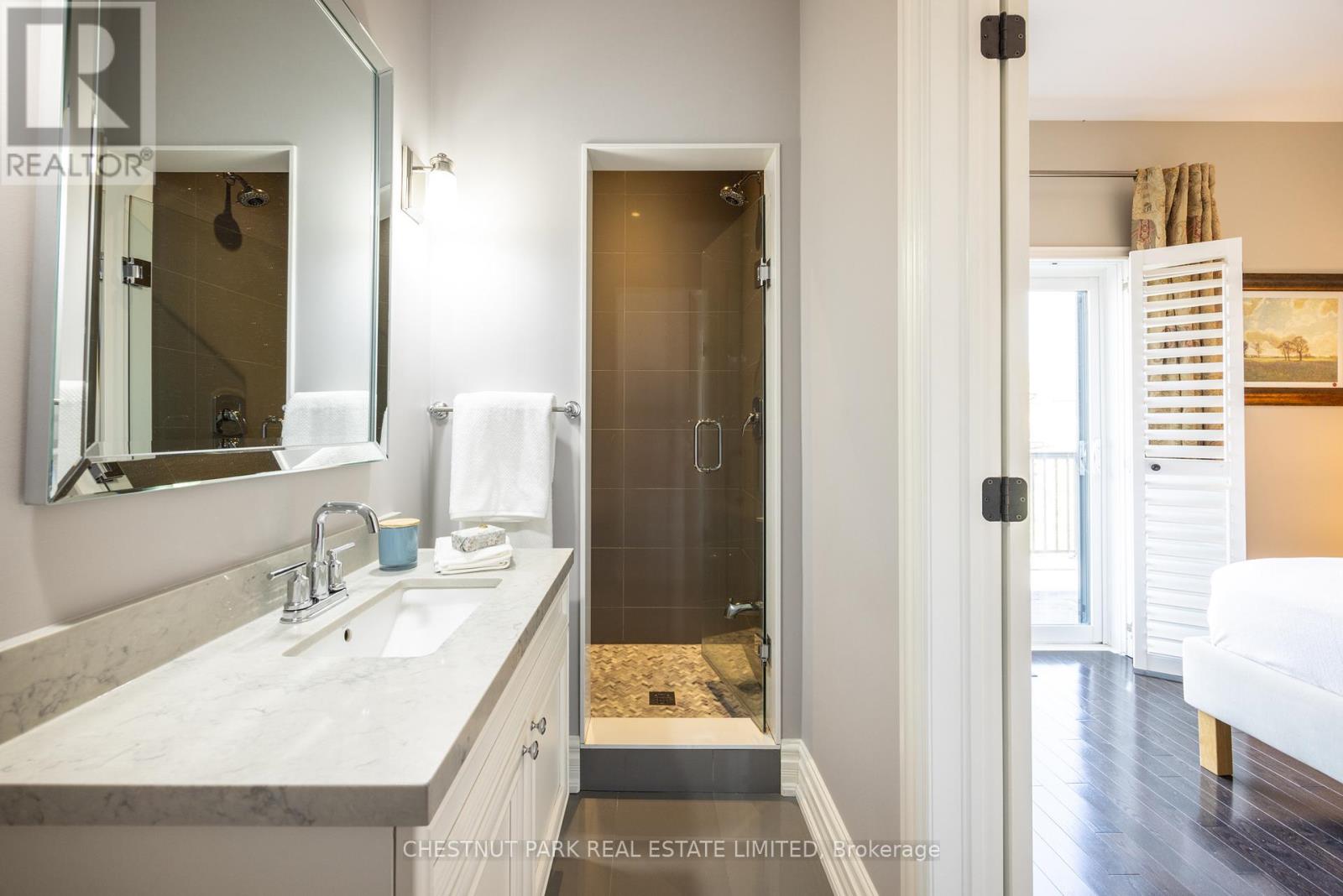 95 Sellers Avenue, Toronto, Ontario  M6E 3T7 - Photo 13 - W12158627
