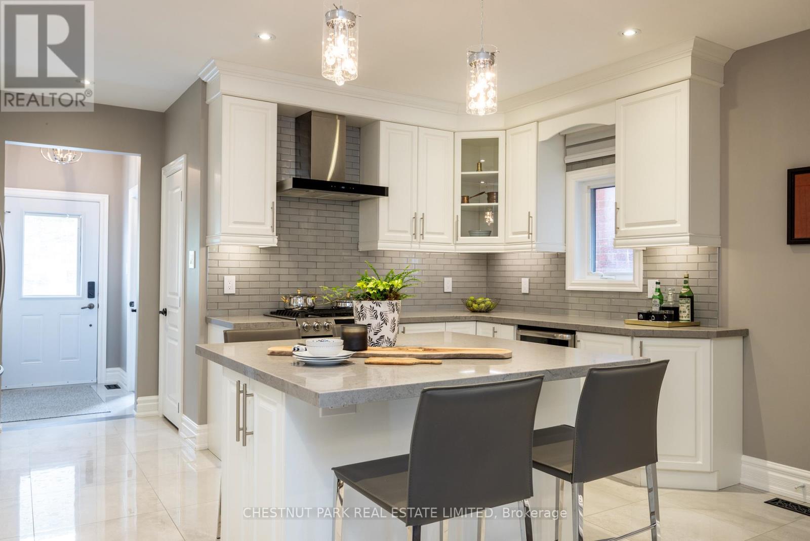 95 Sellers Avenue, Toronto, Ontario  M6E 3T7 - Photo 8 - W12158627